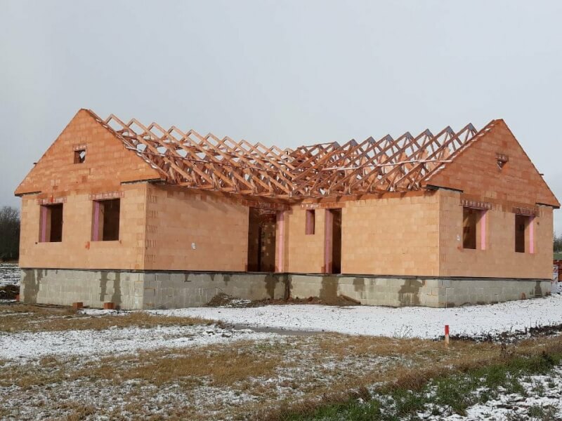 STŘEŠNÍ PRÁCE